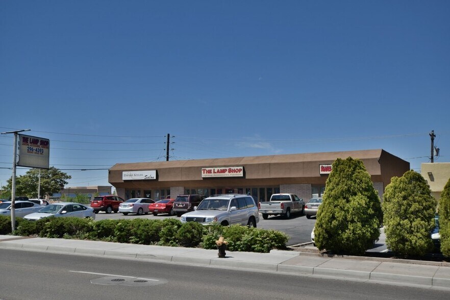 More Photos Of 121 Eubank Blvd NE, Albuquerque Storefront Retail Office For Sale