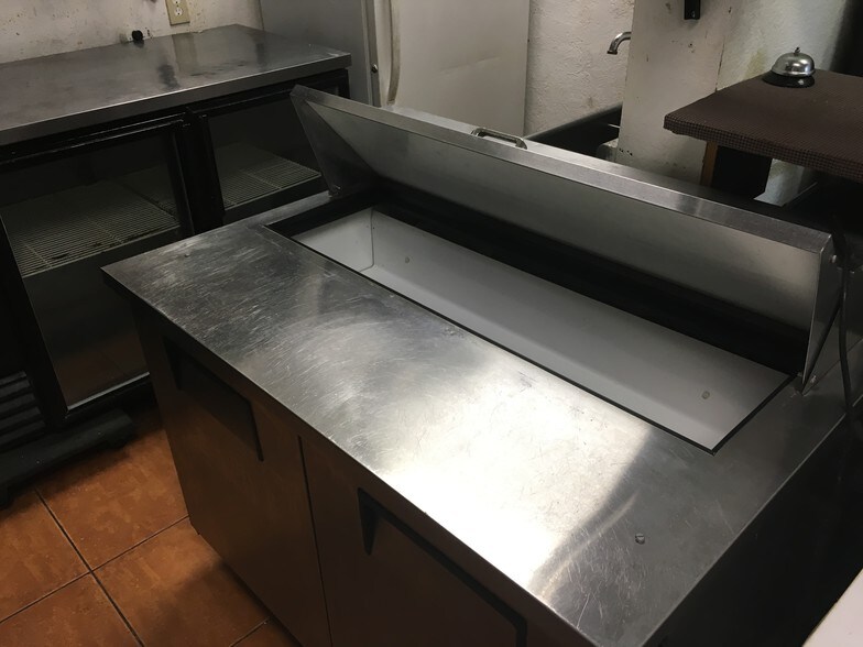 More Photos Of 211-221 Navarre Ave, Coral Gables Restaurant For Lease