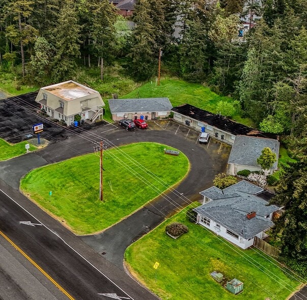 Primary Photo Of 33020 WA-20, Oak Harbor Apartments For Sale