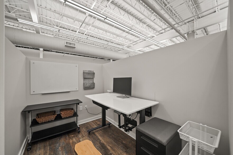 More Photos Of 4300 FM 2351 Rd, Friendswood Office For Lease