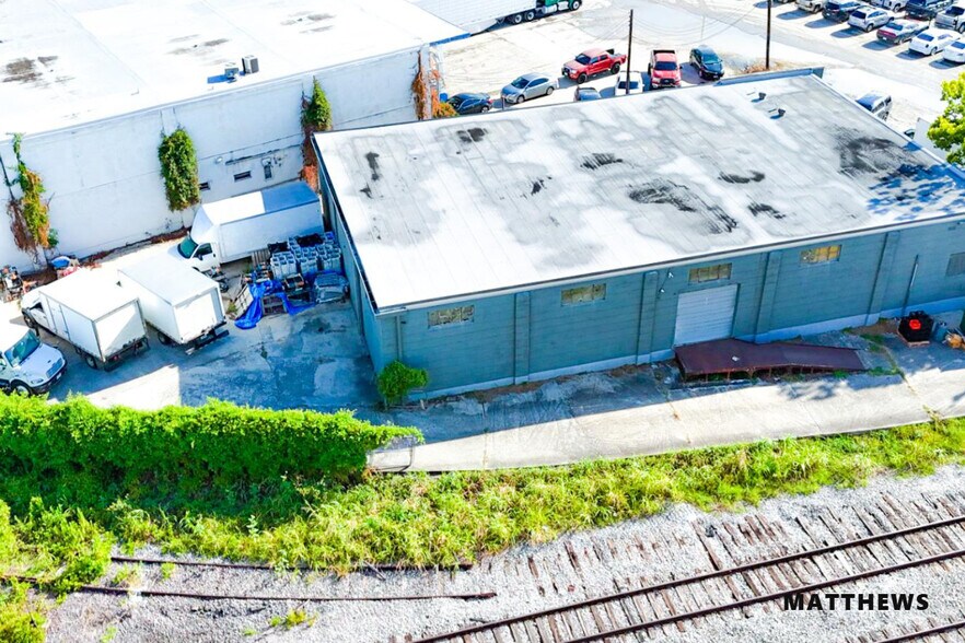 More Photos Of 1340 Hahlo St, Houston Warehouse For Lease