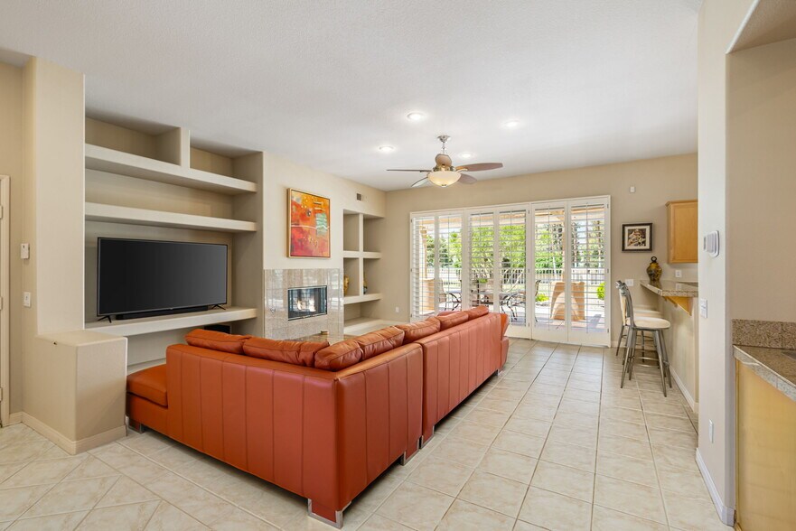 More Photos Of 285 Kavenish Dr, Rancho Mirage Apartments For Sale