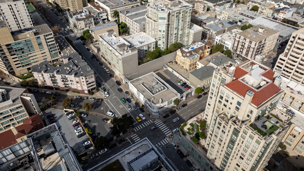 More Photos Of 1314 Post St, San Francisco Drugstore For Lease