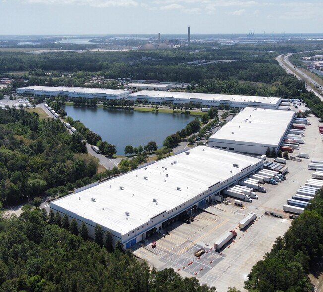 Primary Photo Of 2550 Cabot Commerce Dr, Jacksonville Distribution For Lease