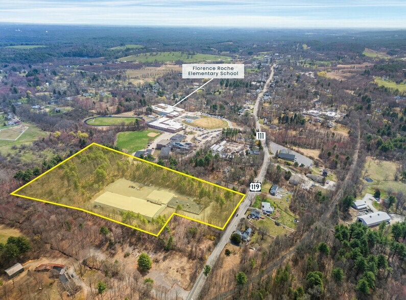 More Photos Of 412 Main St, Groton Warehouse For Lease