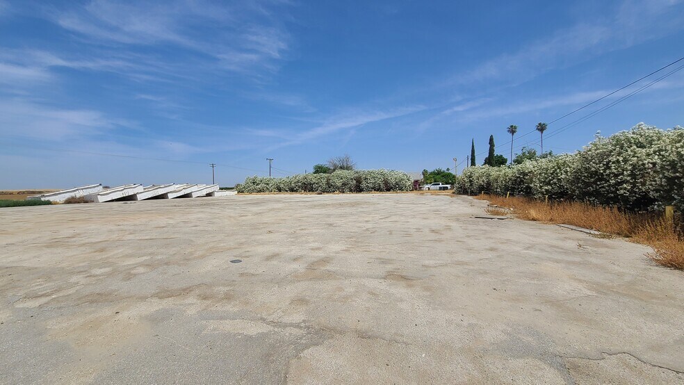 More Photos Of 16210 Sunset Blvd, Arvin Land For Sale