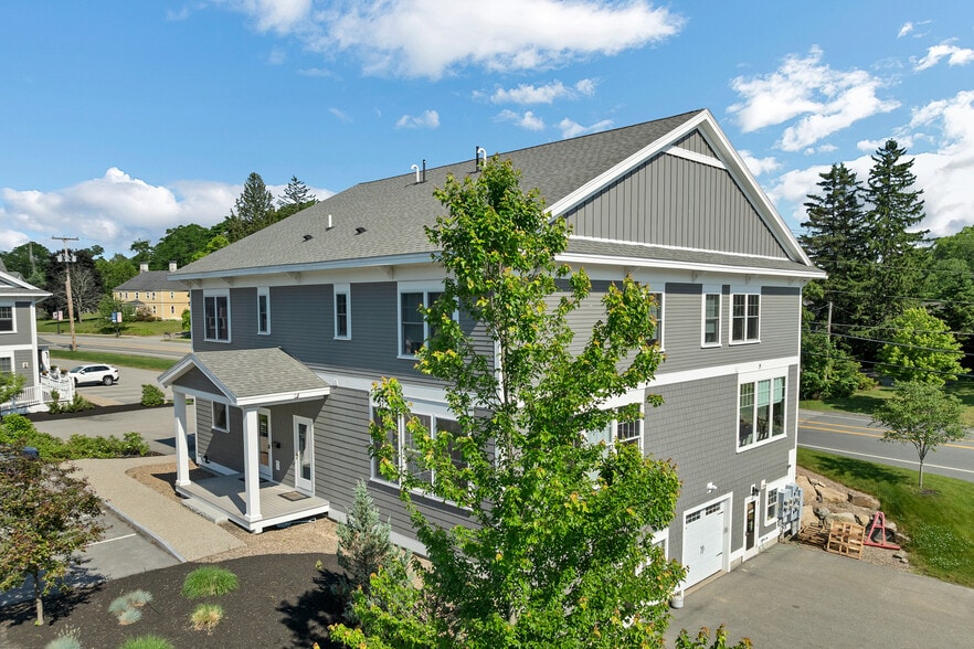 More Photos Of , Stratham Unknown For Sale
