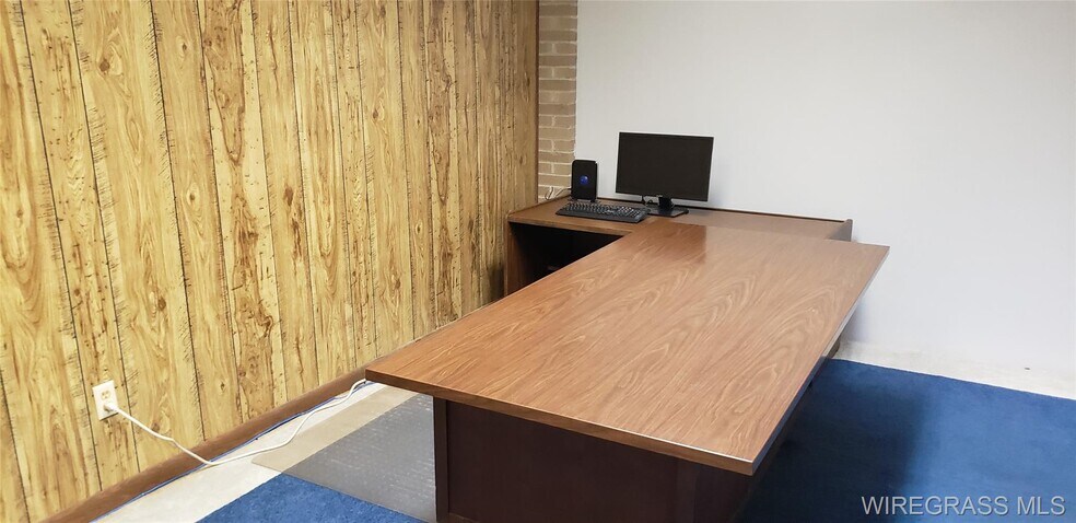 More Photos Of 510 N Daleville Ave, Daleville Office Residential For Sale