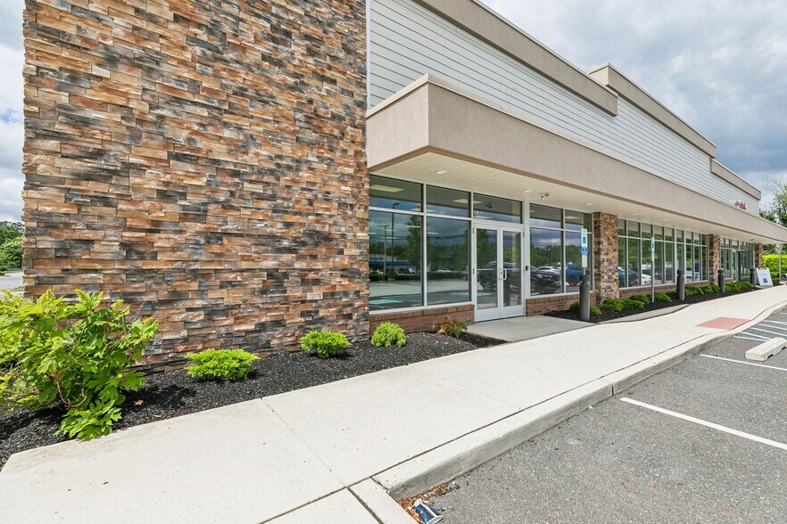 More Photos Of 3841 Route 42, Turnersville Storefront For Lease