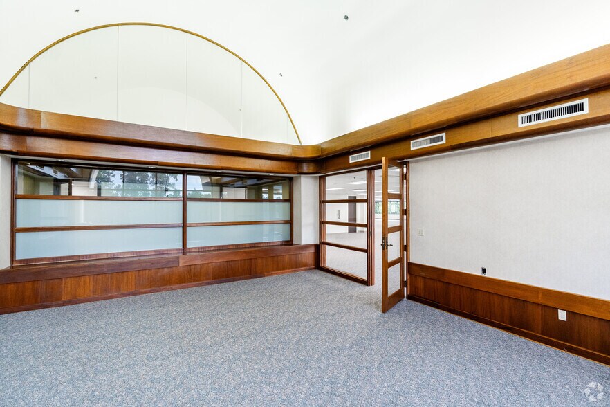 More Photos Of 2828 Croasdaile Dr, Durham Office For Sale