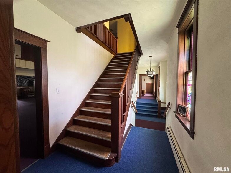 More Photos Of 170 W Hurst St, Bushnell Religious Facility For Sale