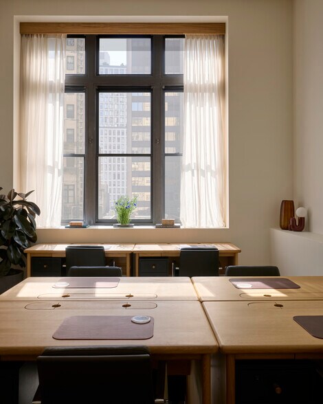 Primary Photo Of 53-55 Court St, Brooklyn Coworking Space
