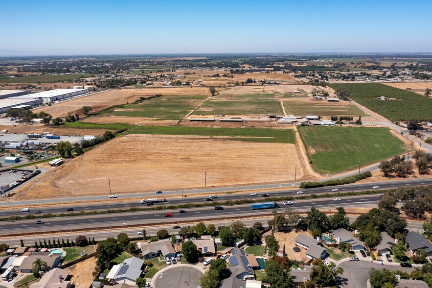 More Photos Of 10326 Walnut Ave, Galt Land For Sale