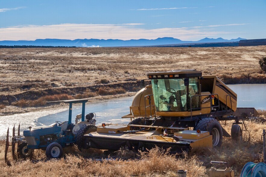 More Photos Of 19444 Road 16.5, Yellow Jacket Specialty For Sale