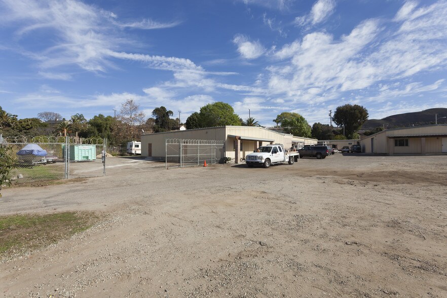 More Photos Of 2802 N Ventura Ave, Ventura Manufacturing For Lease