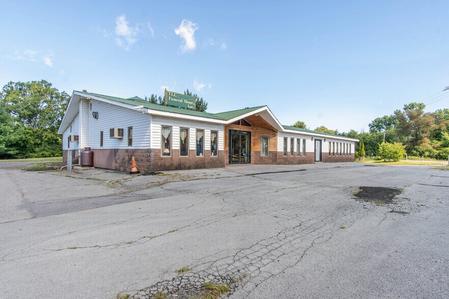 More Photos Of 17321 Old Rome State Rd, Watertown Funeral Home For Sale