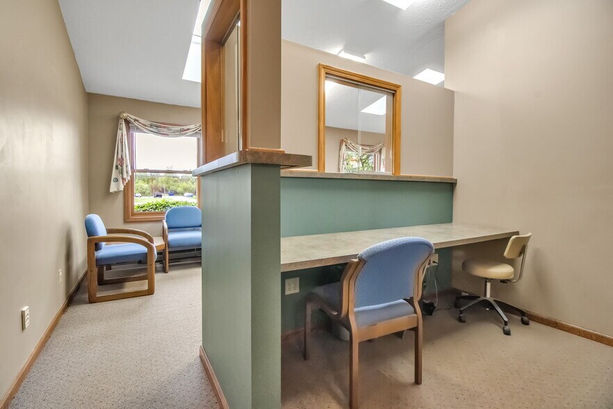 More Photos Of 6272 Robinson Rd, Lockport Medical For Sale