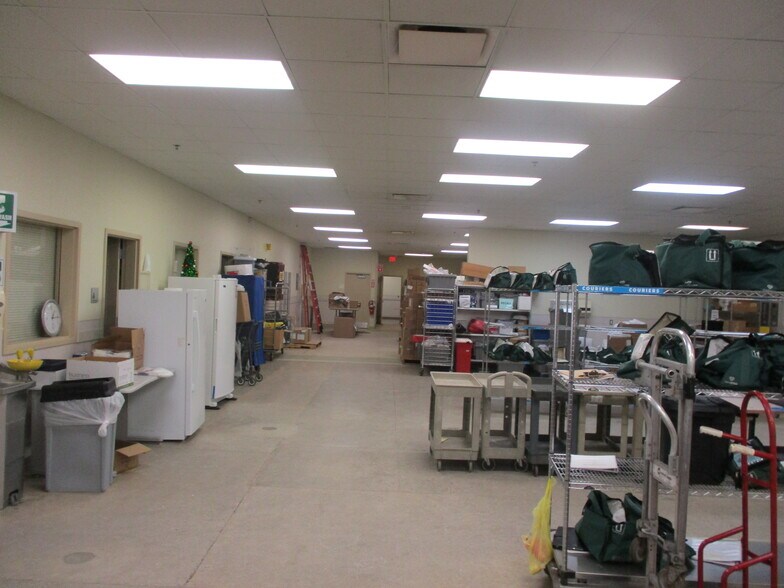 More Photos Of 2925 Walkent Ct, Grand Rapids Distribution For Lease