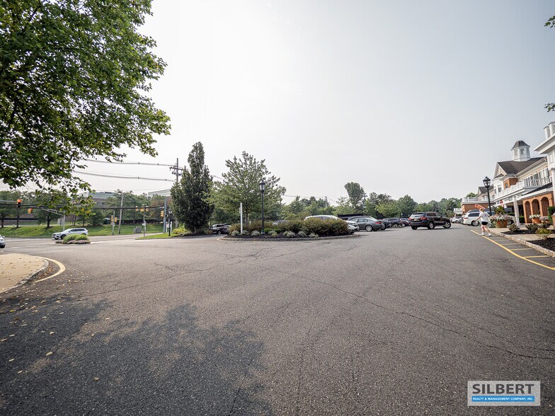 More Photos Of 665 Martinsville Rd, Basking Ridge Unknown For Lease