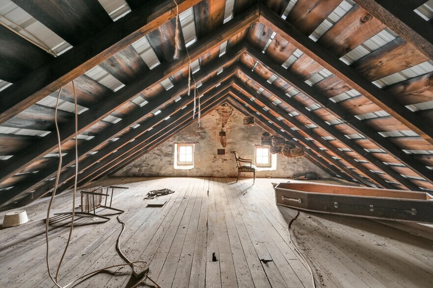 More Photos Of 349 Huffs Church Rd, Mertztown Restaurant For Sale