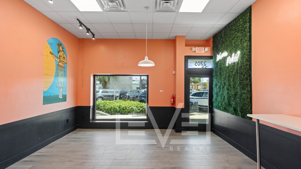 Primary Photo Of 2701-2715 E Commercial Blvd, Fort Lauderdale Freestanding For Lease