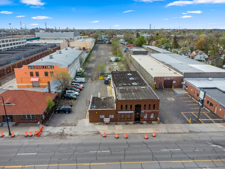 More Photos Of 14321 W Warren Ave, Dearborn Land For Lease
