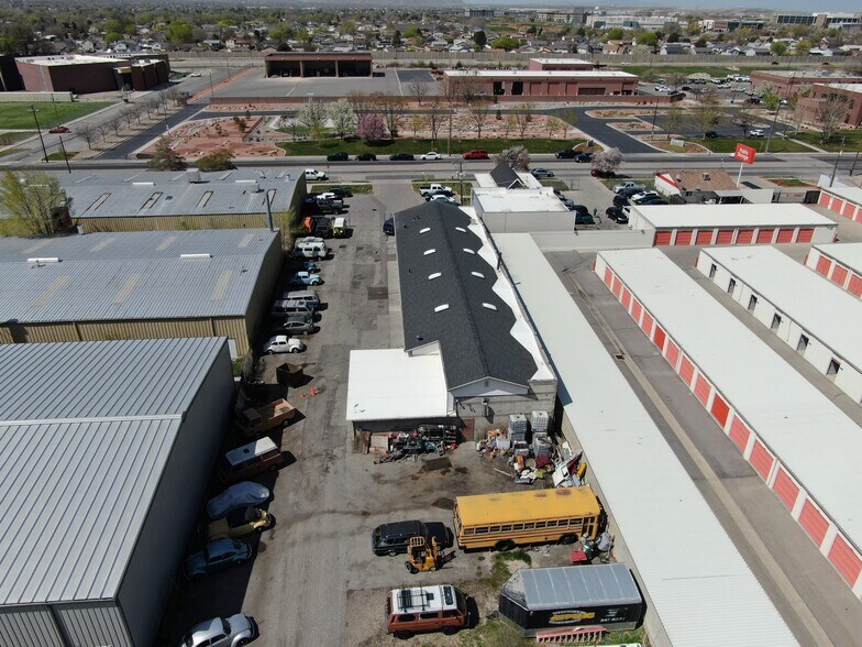 More Photos Of 2965 S 3600 W, Salt Lake City Service For Sale