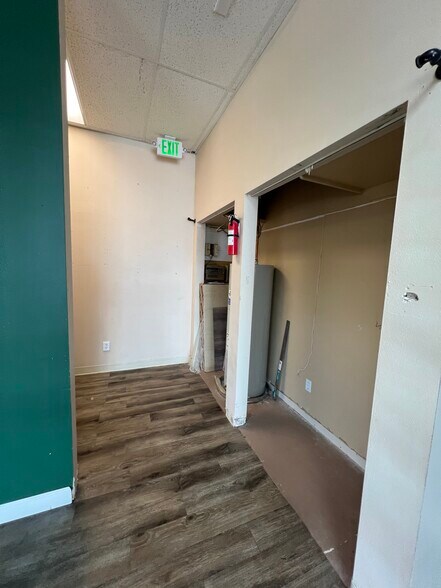 More Photos Of 10646 W Central, Wichita General Retail For Lease