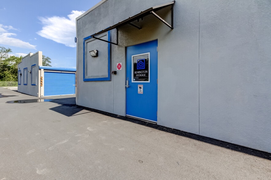 More Photos Of 921 E Norvell Bryant Hwy, Hernando Self Storage For Sale