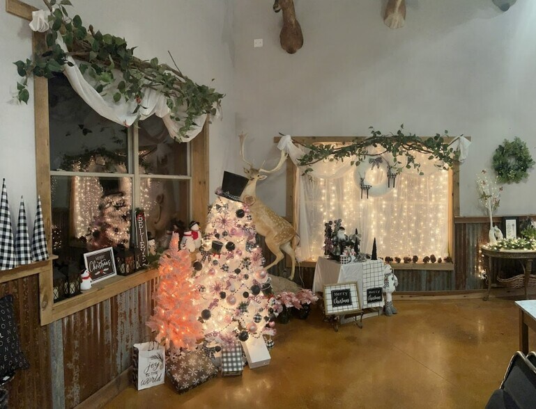 More Photos Of 4411-4455 County Road 127, Whitesboro Land For Sale