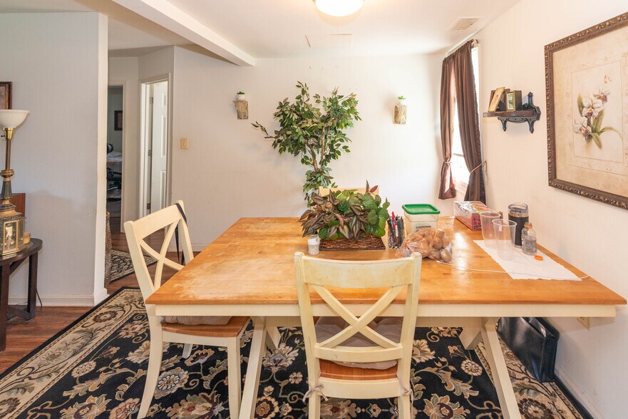 More Photos Of 1214 Walker Ave, Baltimore Apartments For Sale