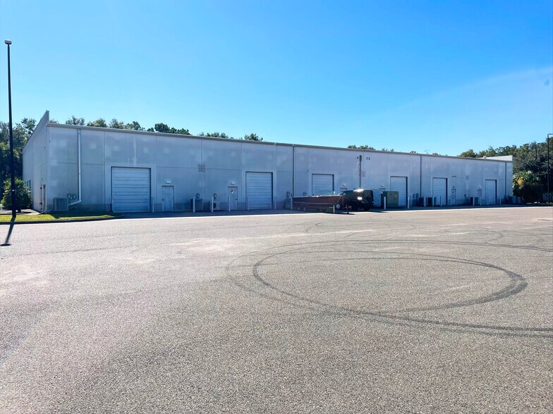 More Photos Of 2284 Clements Ferry Rd, Charleston Light Distribution For Lease