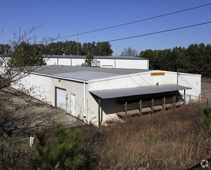 More Photos Of 112 Pioneer Industrial Blvd, Jasper Warehouse For Sale