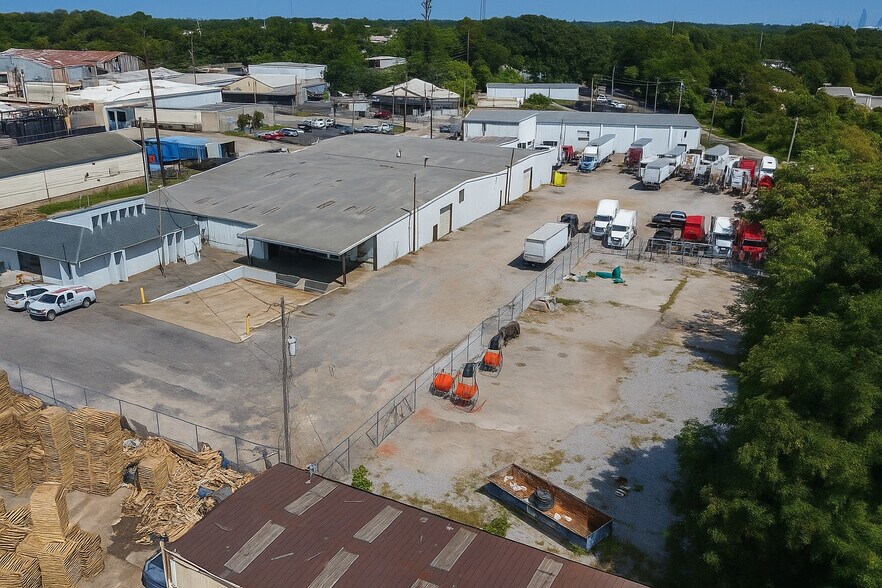 Primary Photo Of 3030 Plant St, Atlanta Warehouse For Lease