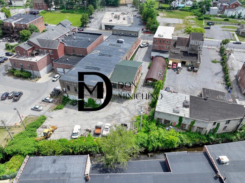 More Photos Of 489 Main St, Poughkeepsie General Retail For Lease