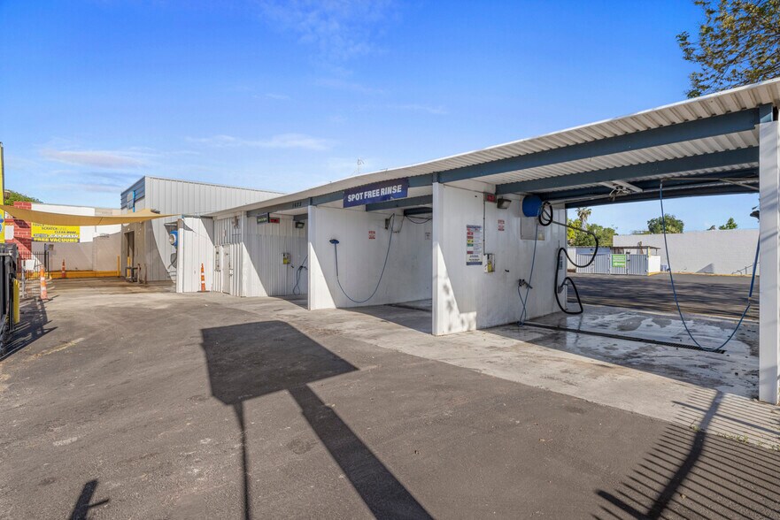 More Photos Of 1623 Yosemite Blvd, Modesto Carwash For Sale