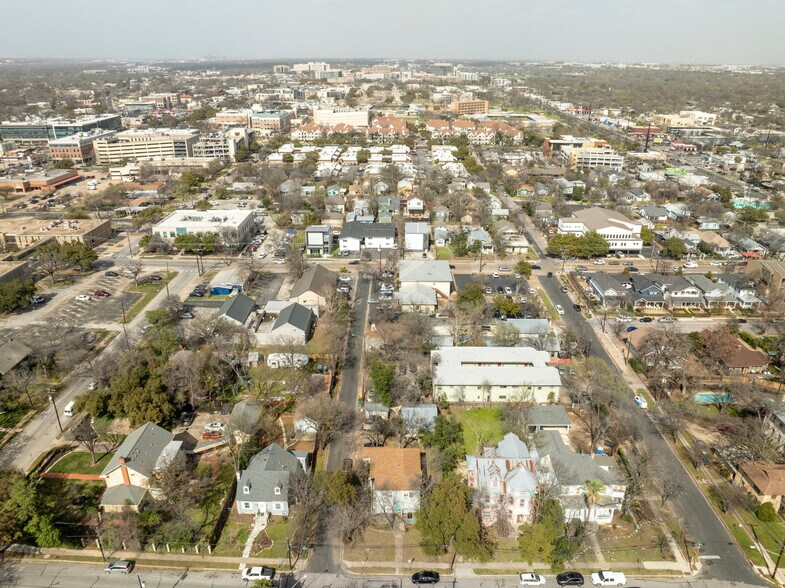 More Photos Of 3301 Kings Ln, Austin Land For Sale