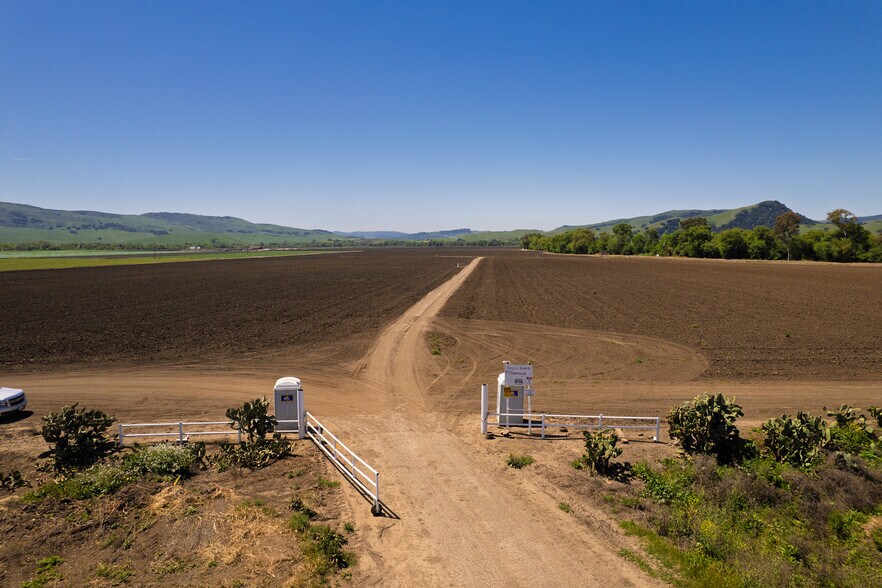 More Photos Of 0 Highway 25, Gilroy Land For Sale