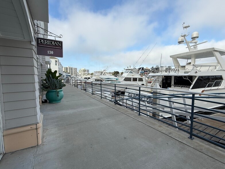 More Photos Of 2600-2700 Newport Blvd, Newport Beach Apartments For Lease