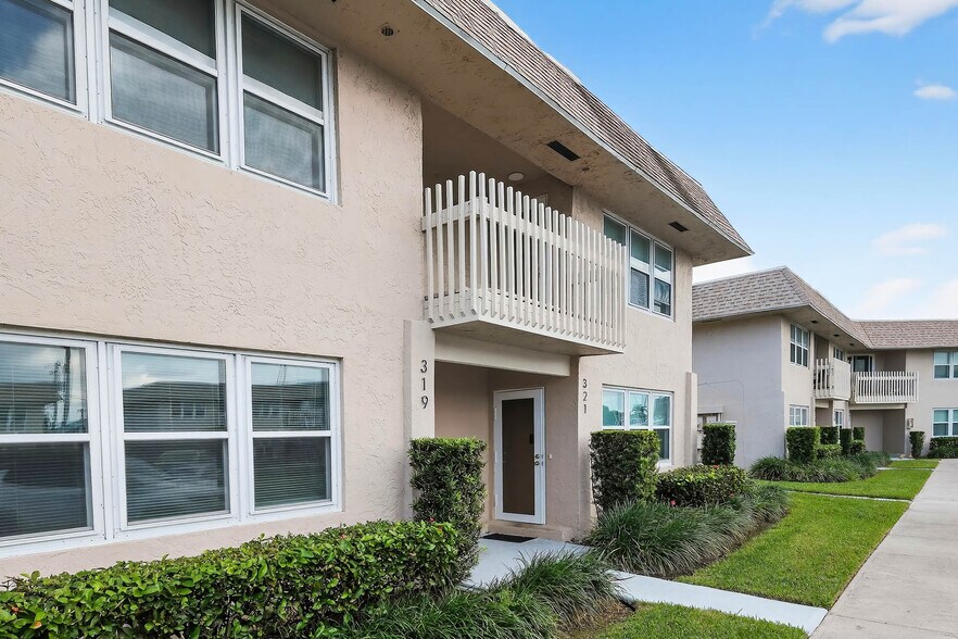 More Photos Of 311-357 Gulfstream Rd, Dania Apartments For Sale
