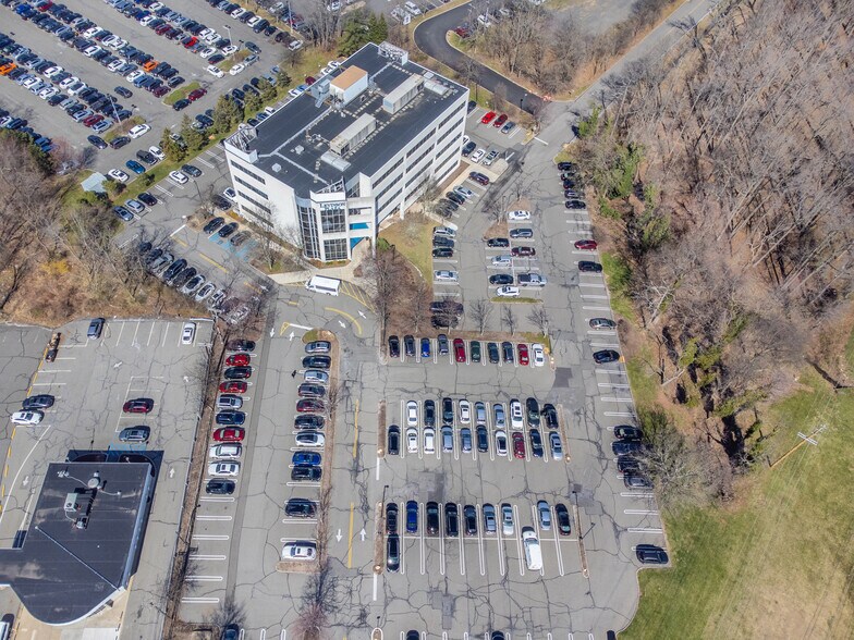 More Photos Of 2 Lincoln Hwy, Edison Medical For Sale