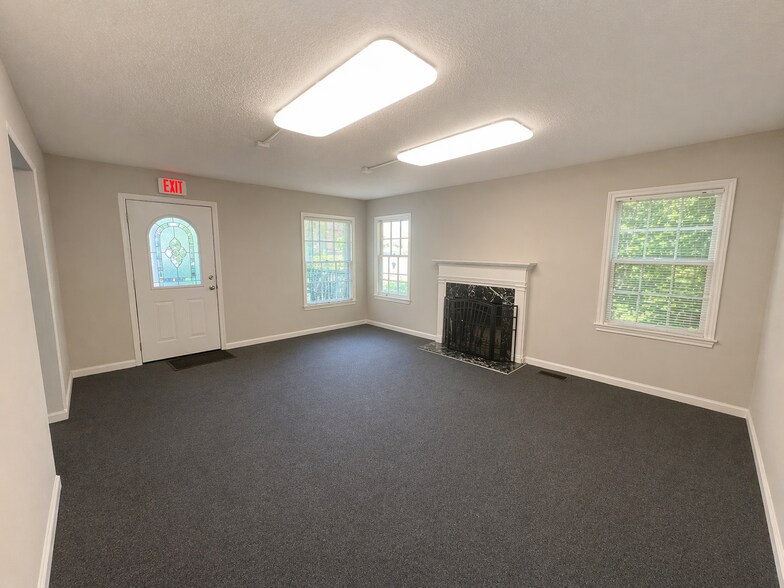 More Photos Of 1463 Church St, Decatur Office Residential For Sale