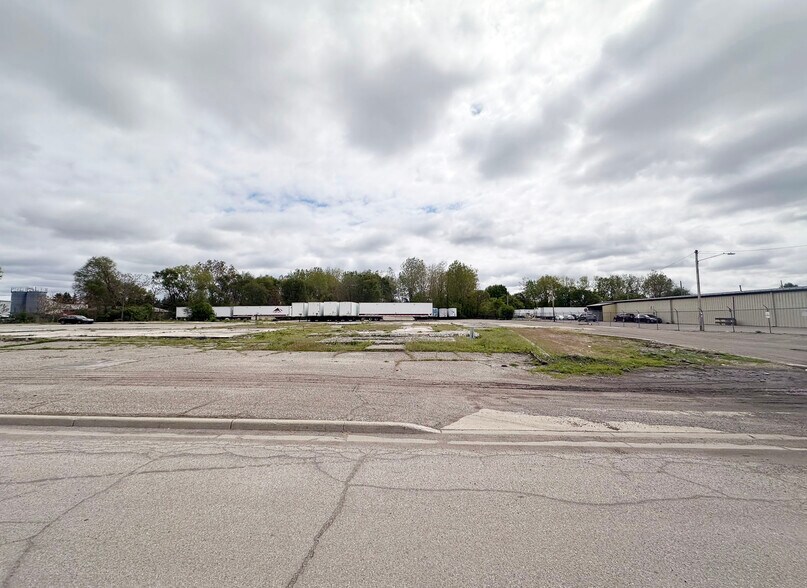 More Photos Of 1250 Industrial dr, Mishawaka Land For Sale
