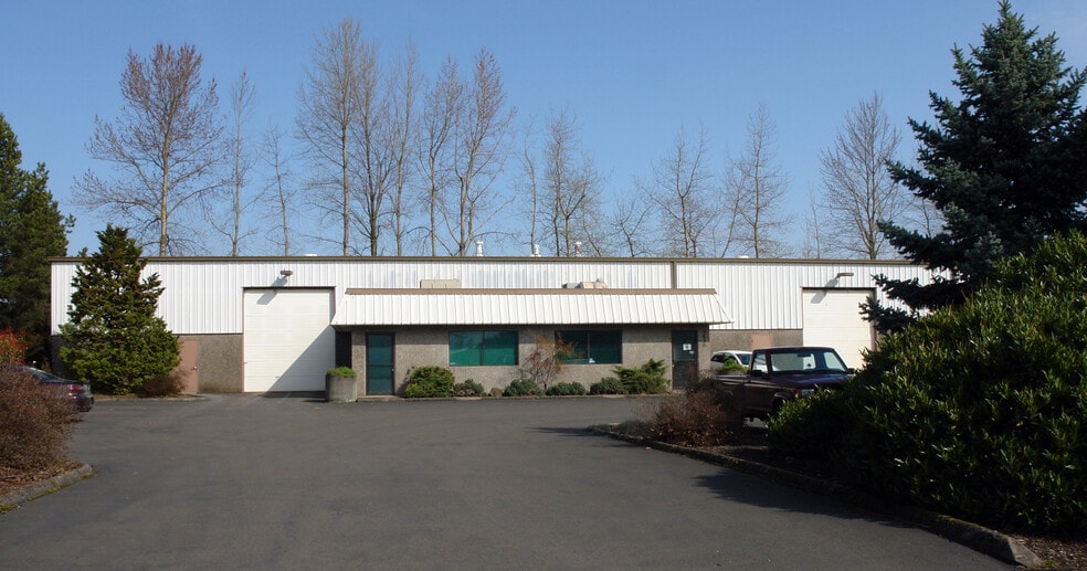 Primary Photo Of 9625 N Ramsey Blvd, Portland Warehouse For Sale