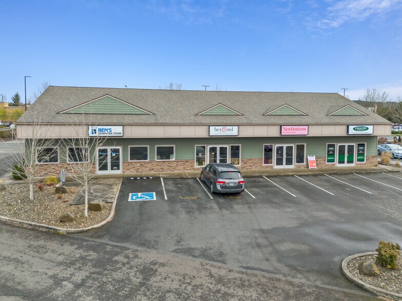 More Photos Of 1520 SE Discovery Ln, Warrenton General Retail For Sale