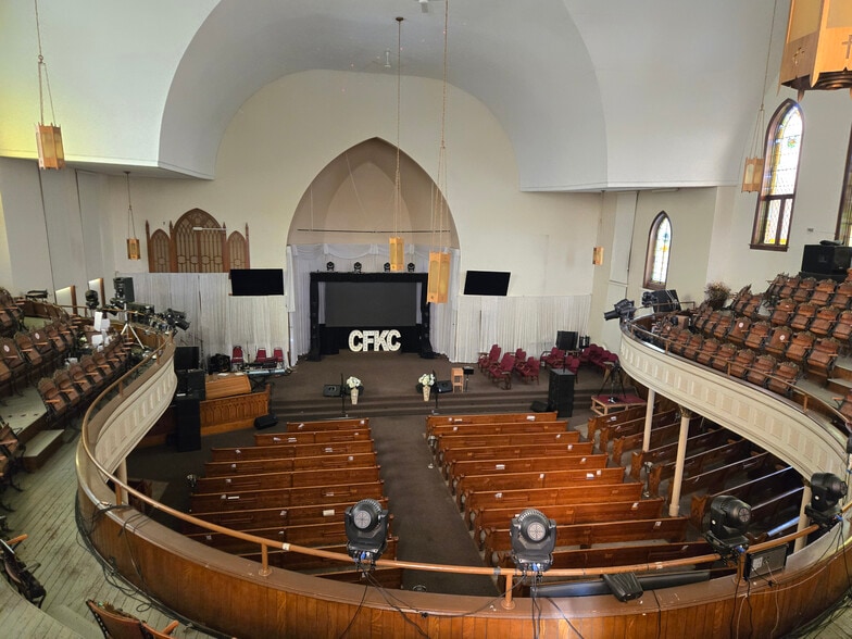 More Photos Of 697 13th Ave NE, Minneapolis Religious Facility For Sale