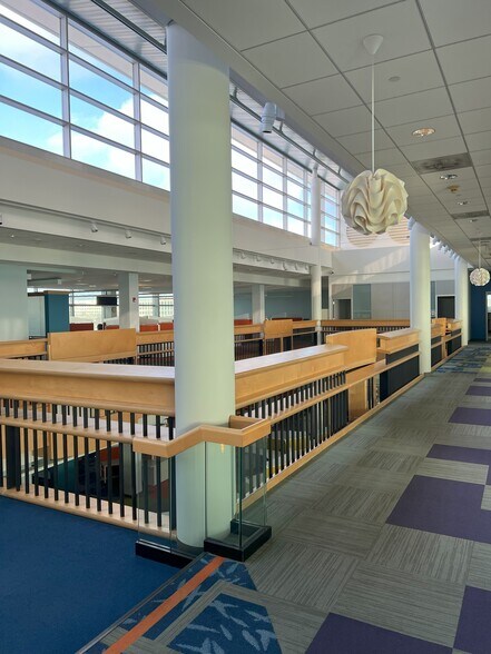 More Photos Of 28301 Ferry Rd, Warrenville Hospital For Lease