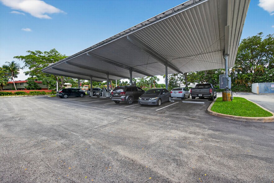 More Photos Of 2101 N Andrews Ave, Fort Lauderdale Office For Lease