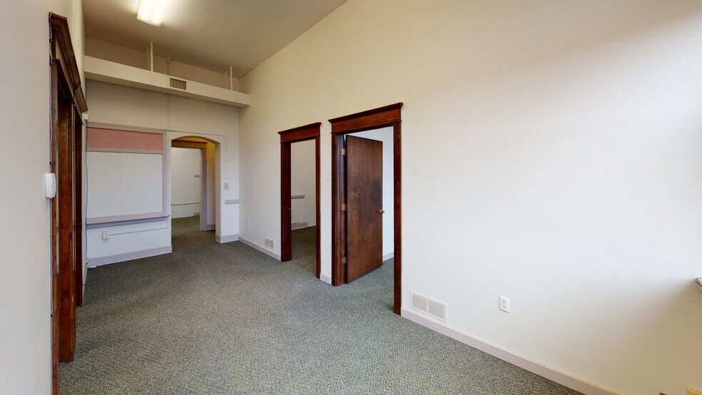 More Photos Of 1195 SW Buchanan St, Topeka Office For Lease