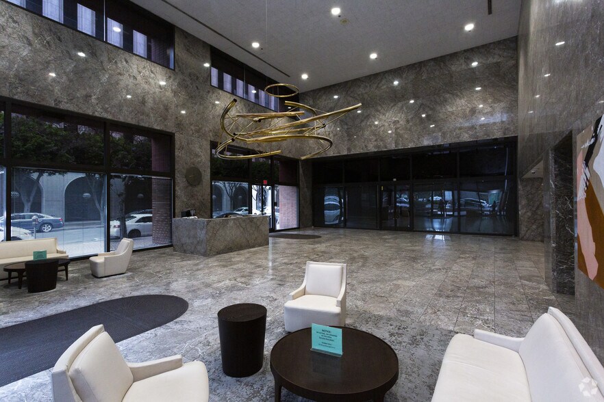 More Photos Of 3699 Wilshire Blvd, Los Angeles Office For Sale